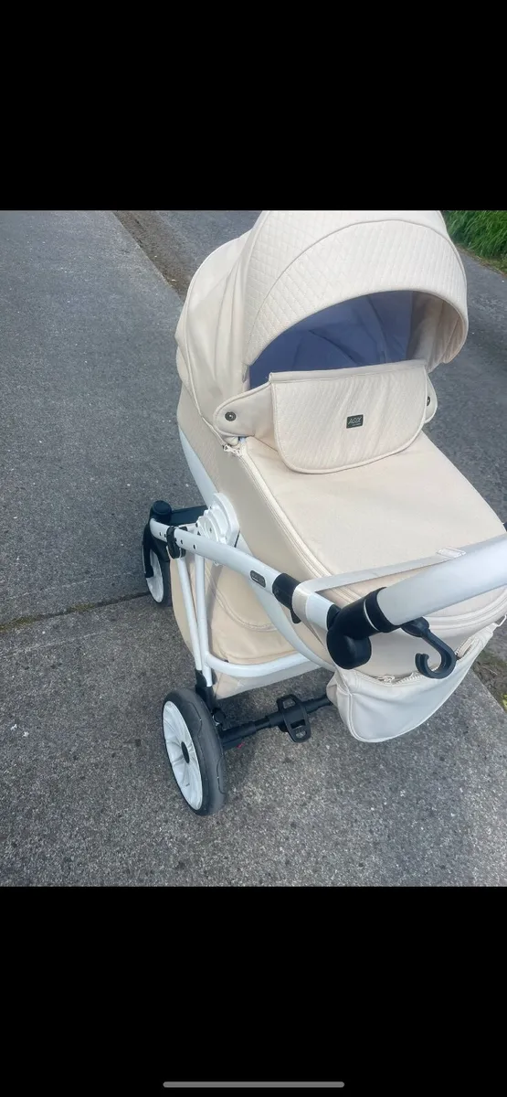 Baby travel system - Image 4