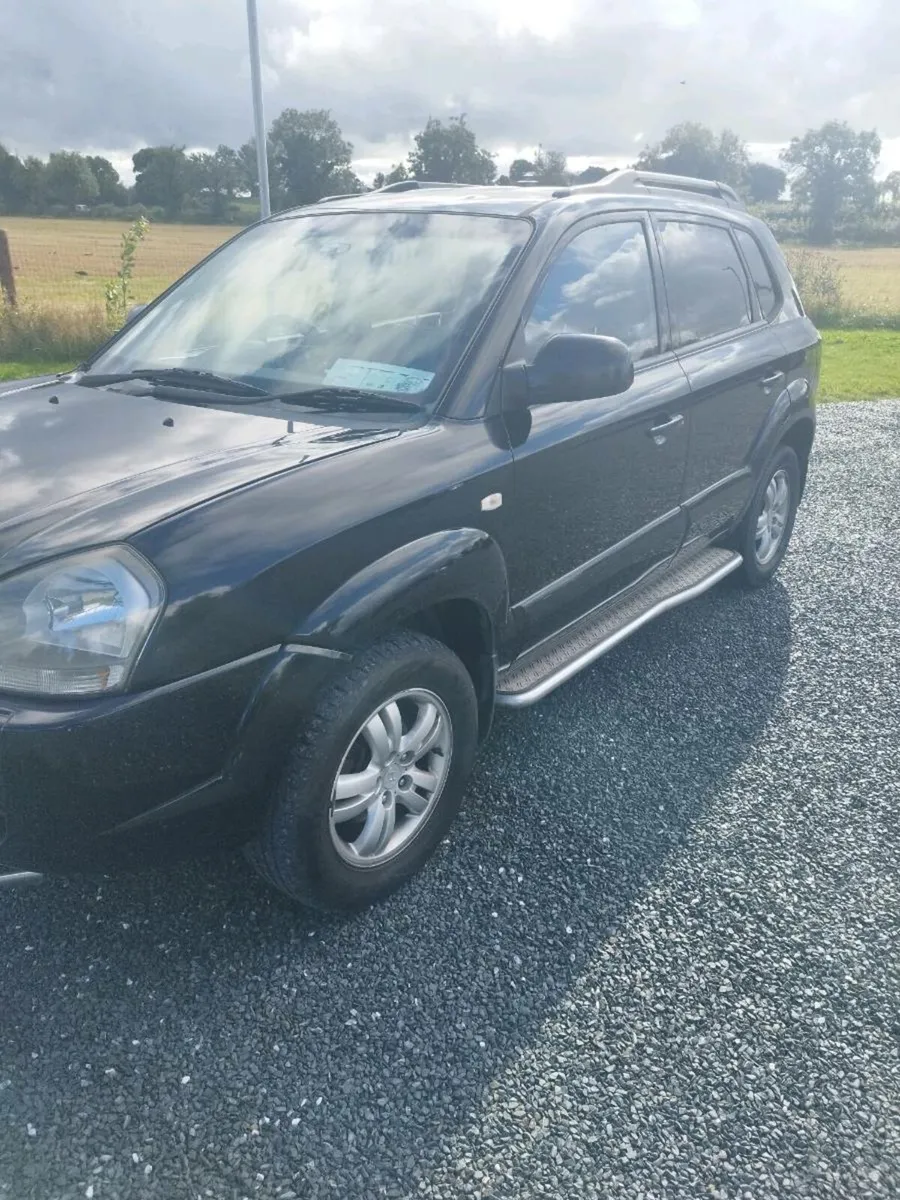 Hyundai Tucson 2.0 Diesel - Image 2