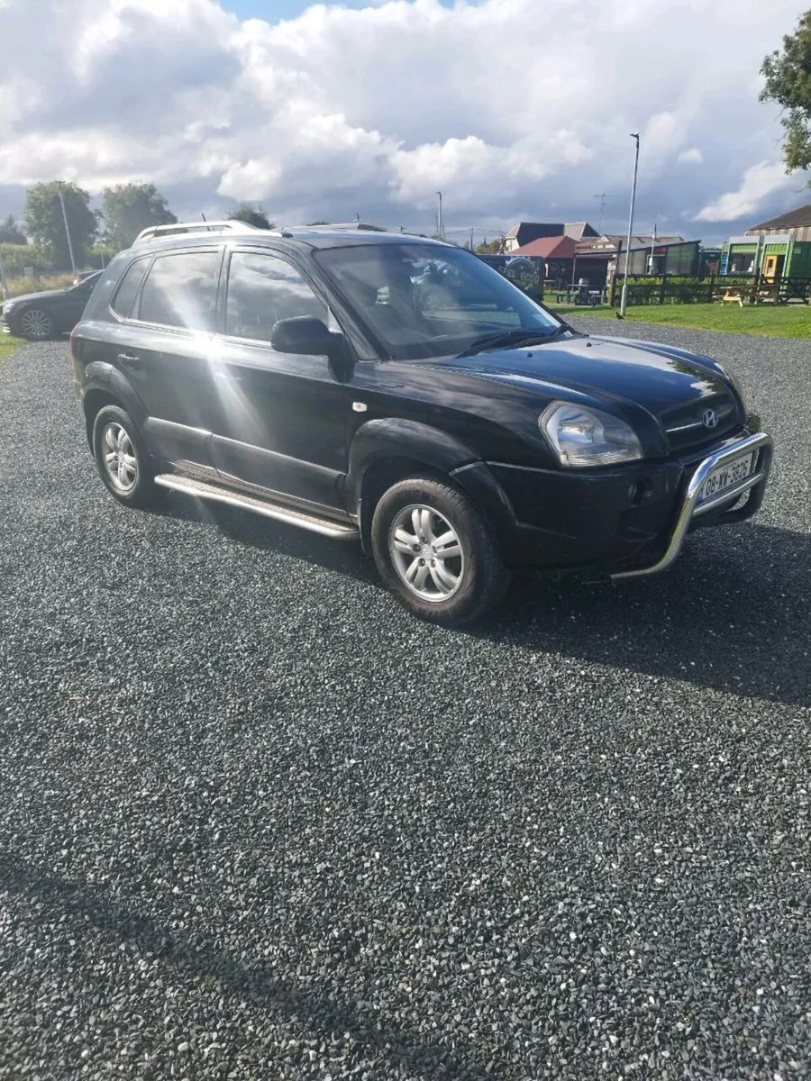 Hyundai Tucson 2.0 Diesel - Image 1
