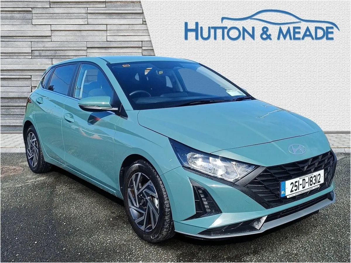 Hyundai i20 Delux Plus 1.2 Petrol 5dr - Image 1