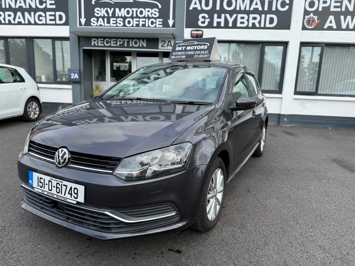 2015 VW Polo 1.2 Petrol Auto,14k km only low km - Image 4