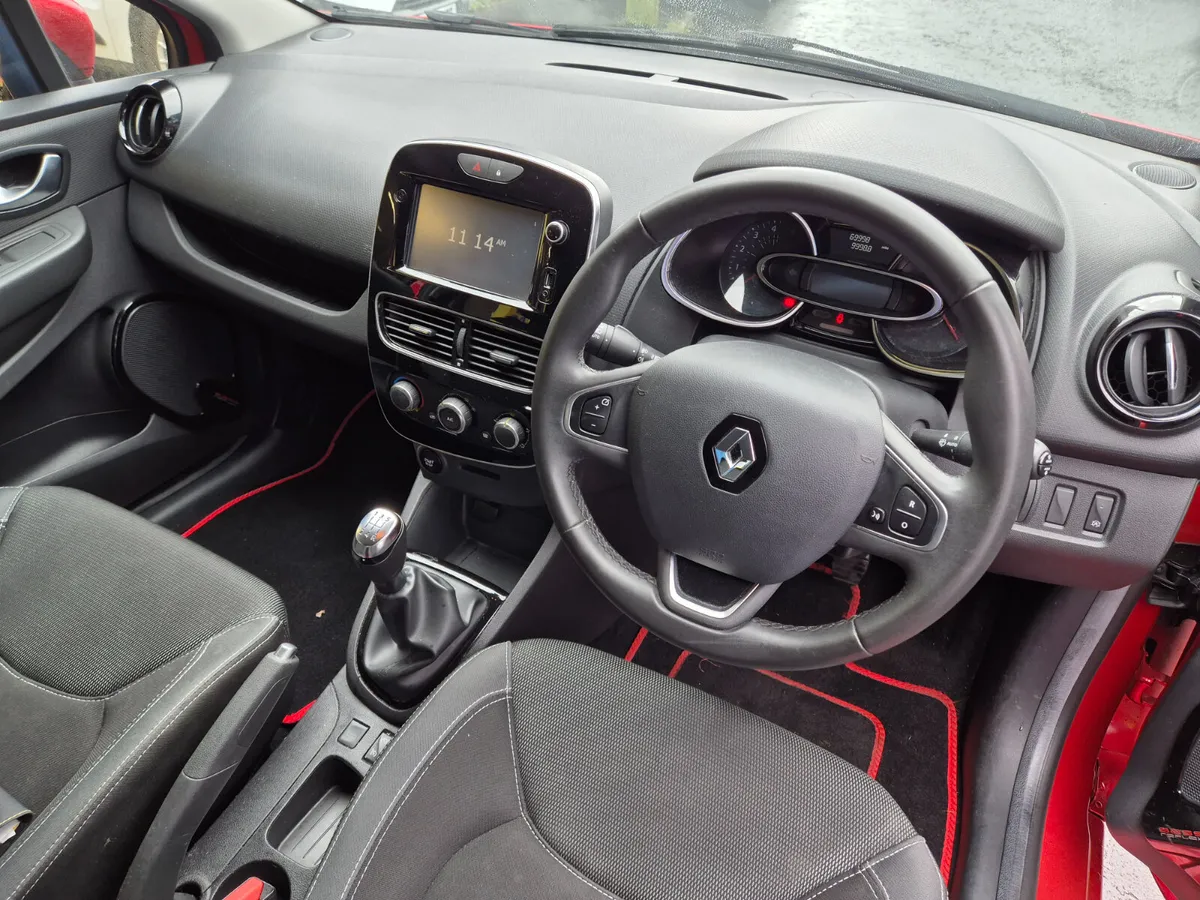 Renault Clio 2017 - Image 4