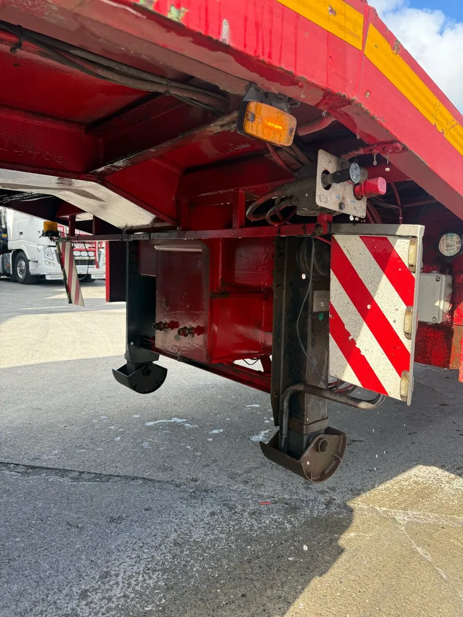 Low loader trailer - Image 3