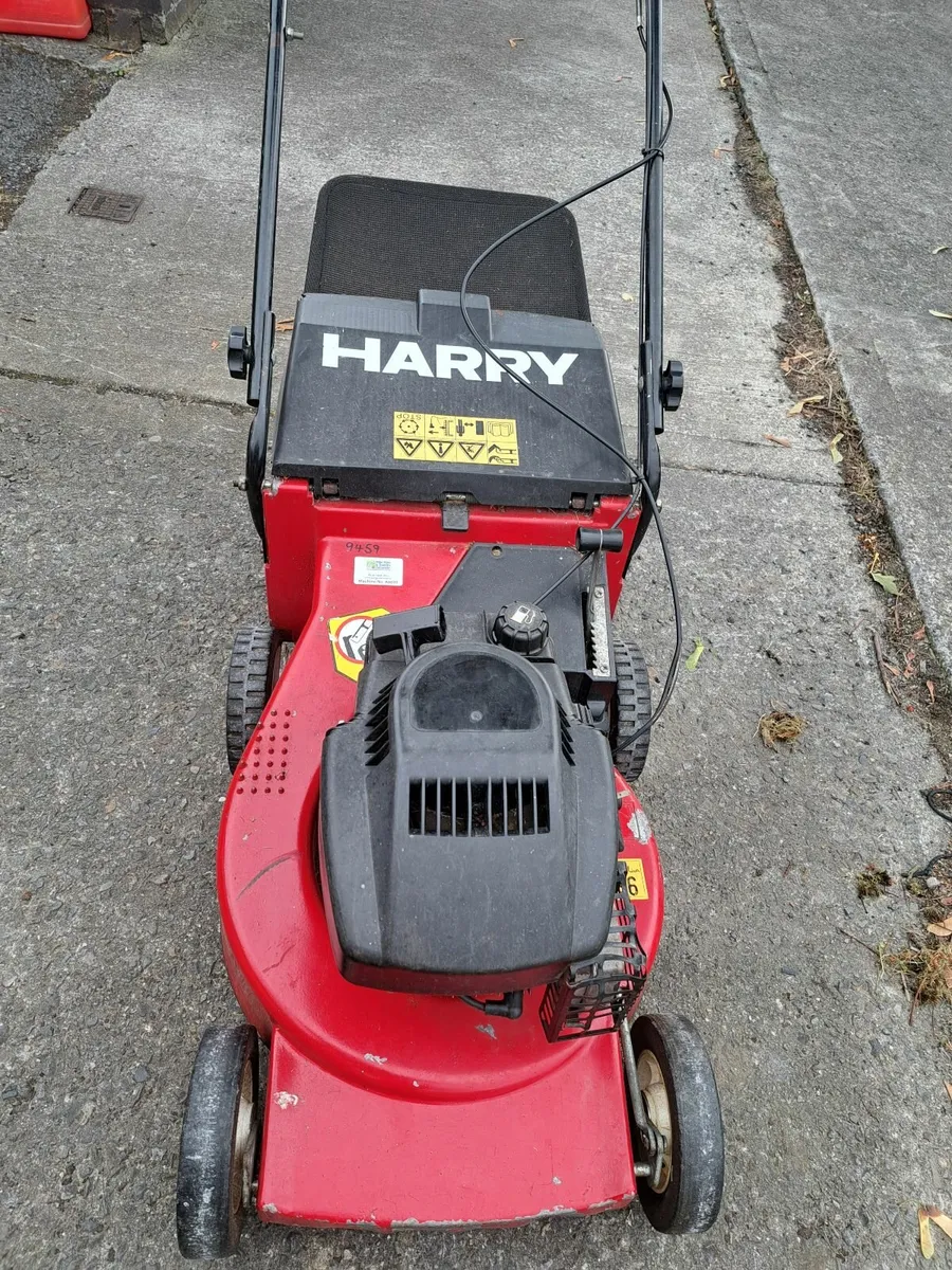Lawnmower