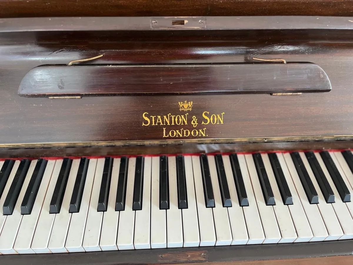 Piano - Image 1