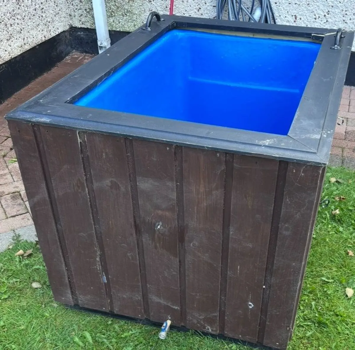 Ice Bath - Image 1