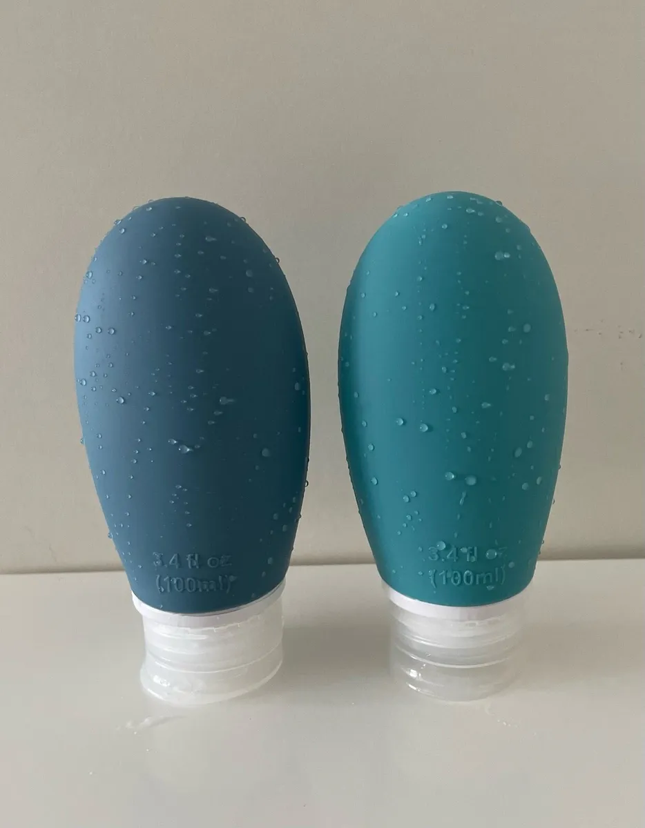 Travel Squeezy Bottles 100ml x2 - Image 1