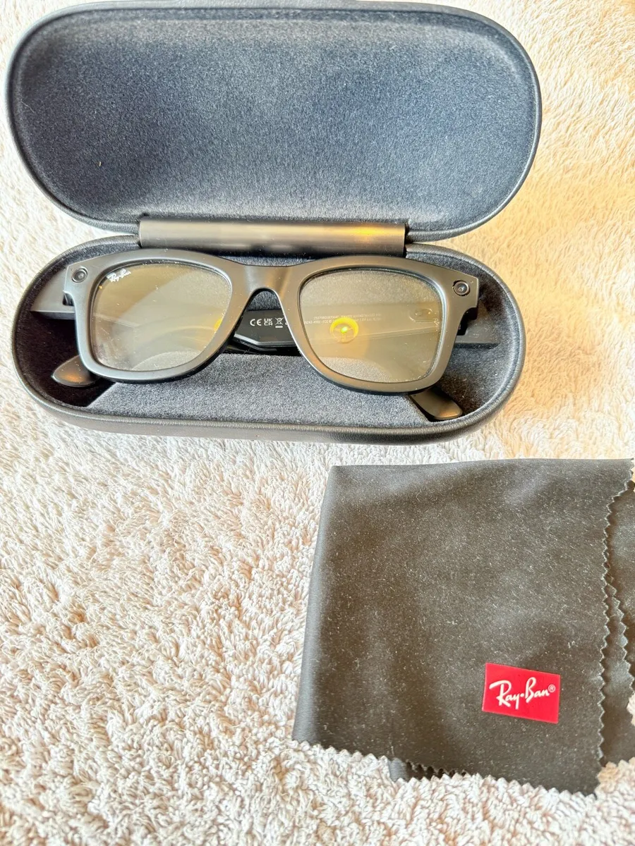Rayban Meta transition sunglasses - Image 2