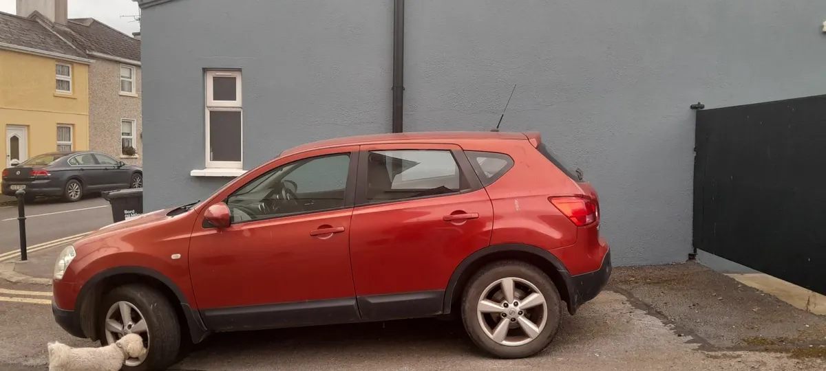 Nissan Qashqai 2010 - Image 1