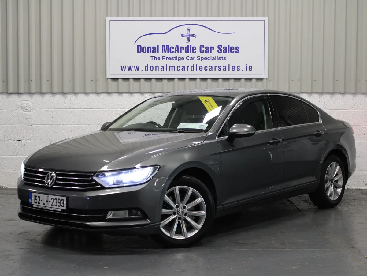 Volkswagen Passat 2015 - Image 1