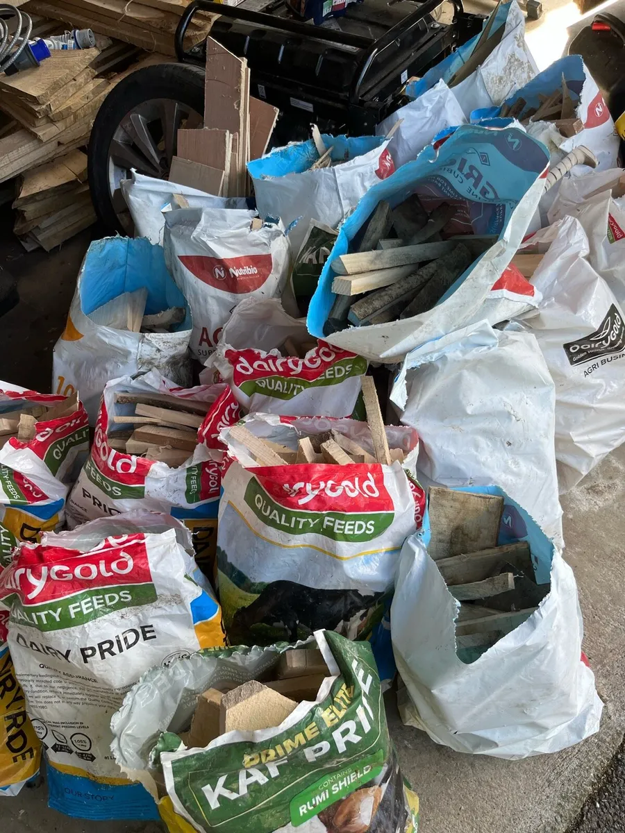 25kg kindling bags - Image 1