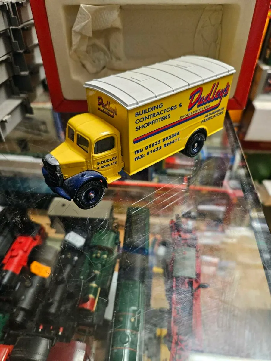 Corgi Code3 Bedford Dudleys Truck 1.50 - Image 1