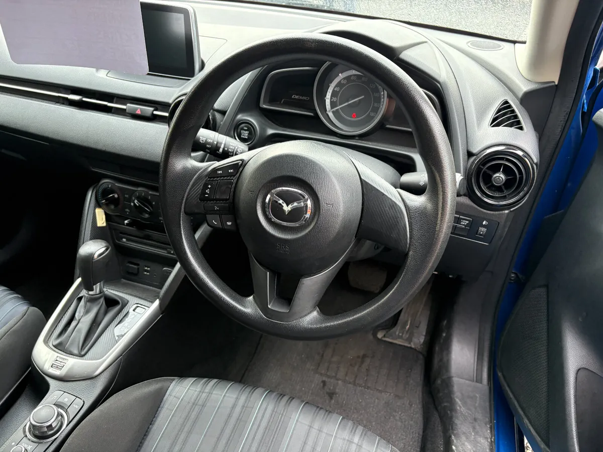 1.3 PETROL AUTO *PARKING SENSORS* - Image 3