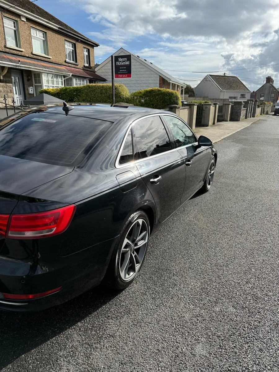 Audi A4 2018 - Image 4