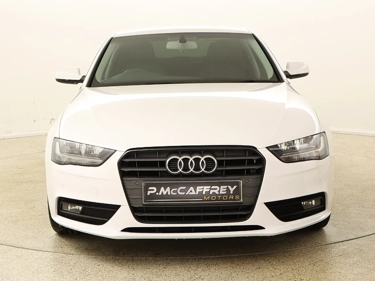 2015 AUDI A4 2.0 TDI ULTRA SE 163PS BLACK EDITION - Image 2
