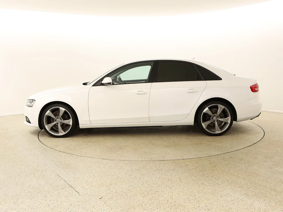 2015 AUDI A4 2.0 TDI ULTRA SE 163PS BLACK EDITION - Image 4