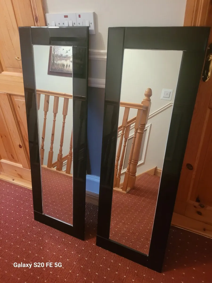 Pair of mirrors - Image 1