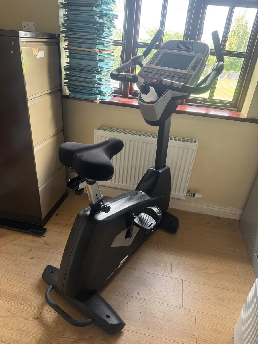 Sole LCB Exercise Bike - Image 2