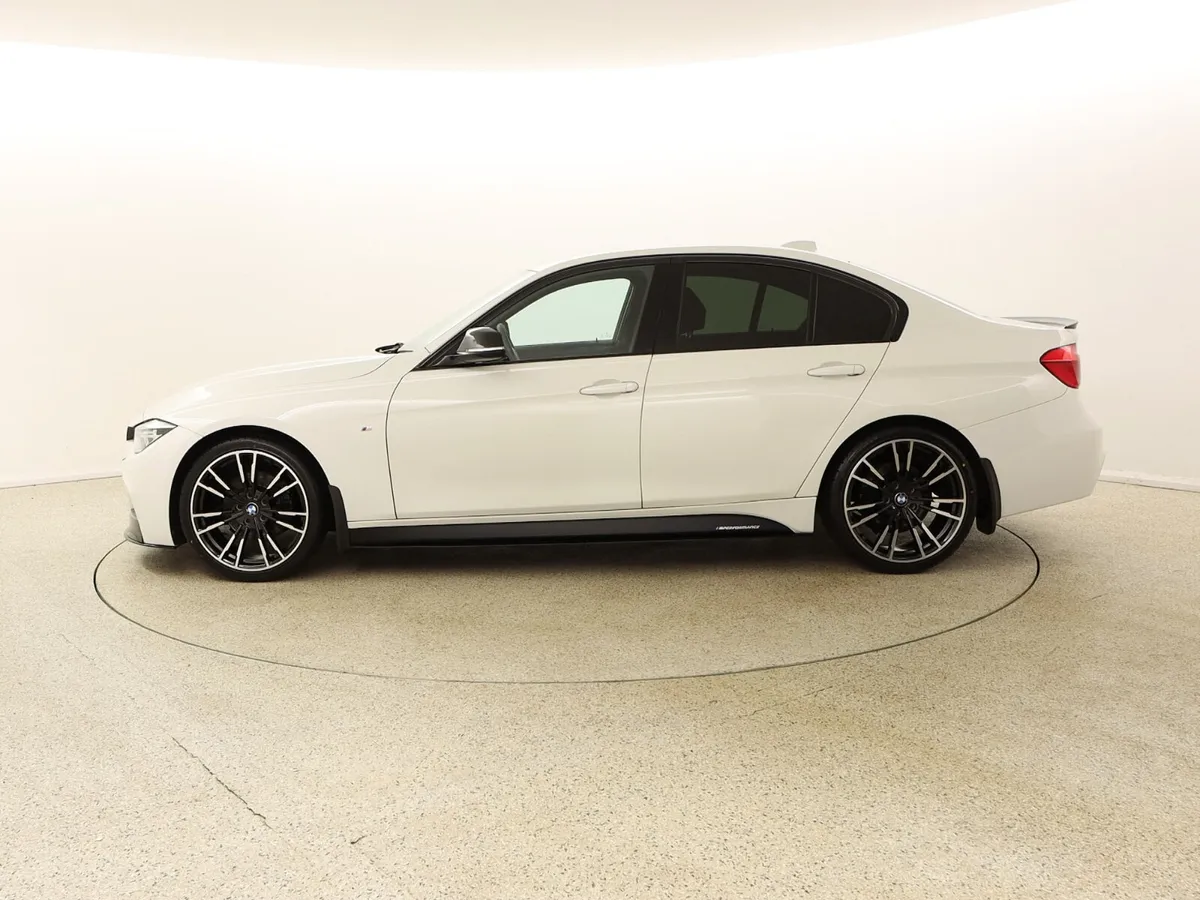 2016 BMW 320D M-SPORT F30 AUTO M-PERFORMANCE KIT - Image 4