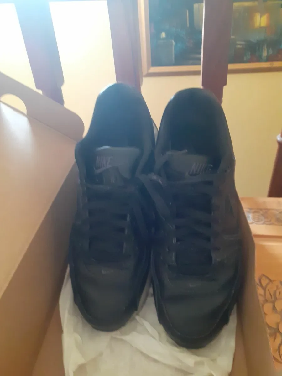 Mens nike air size 9 - Image 1