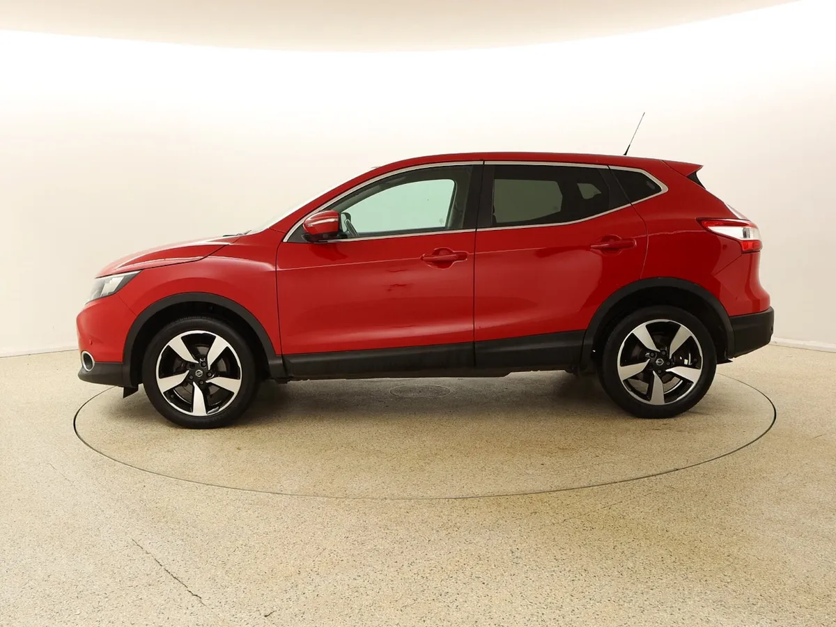 2015 NISSAN QASHQAI 1.5 DCI N-TEC 110 BHP SAT NAV - Image 4