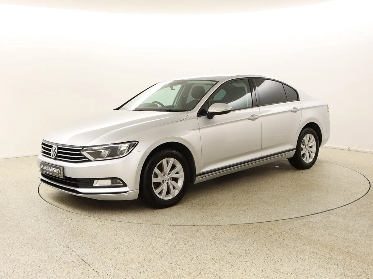 19 VOLKSWAGEN PASSAT 2.0 TDI 150 BHP BUSINESS - Image 3