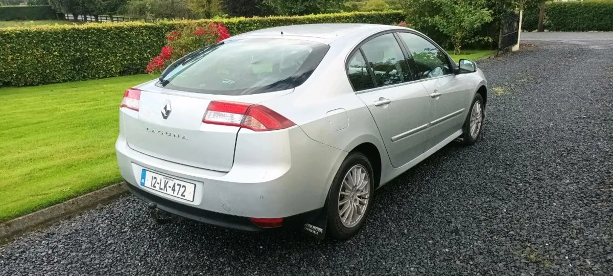 12 Renault Laguna  New Nct Aug 26 - Image 3
