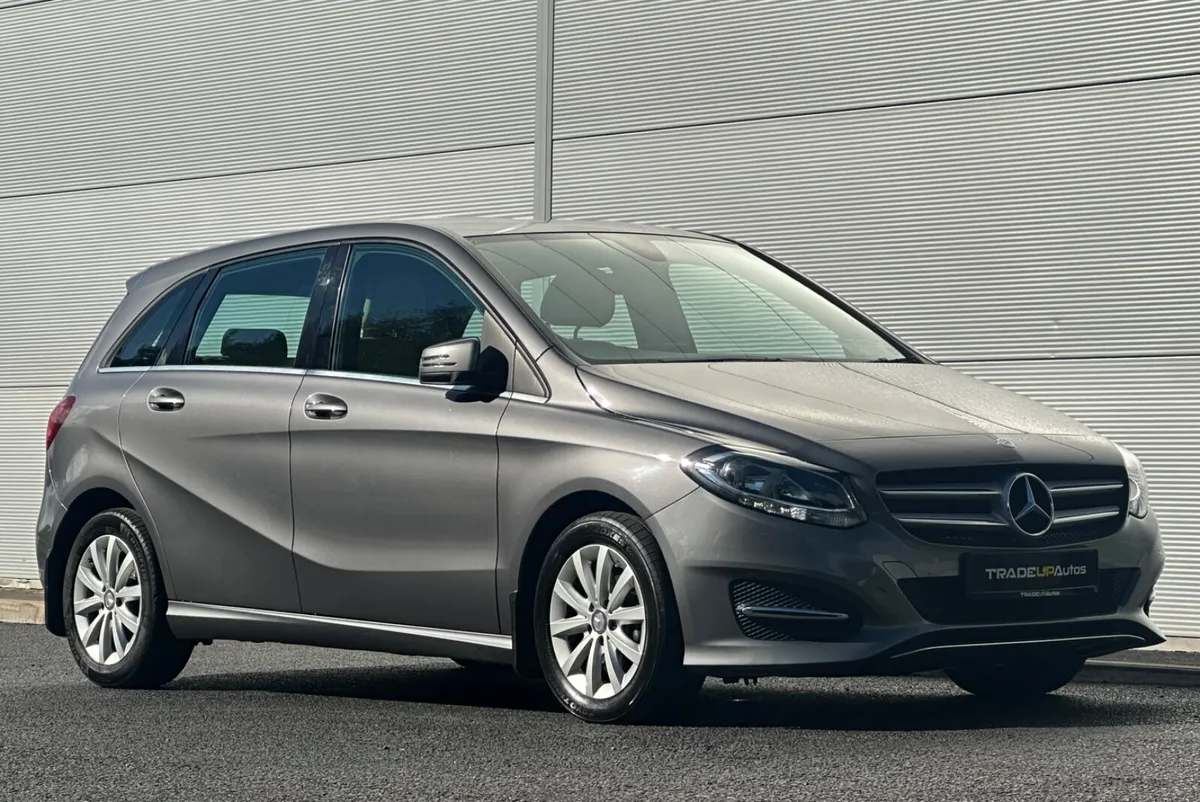Mercedes-Benz B180d *1Owner - Image 3