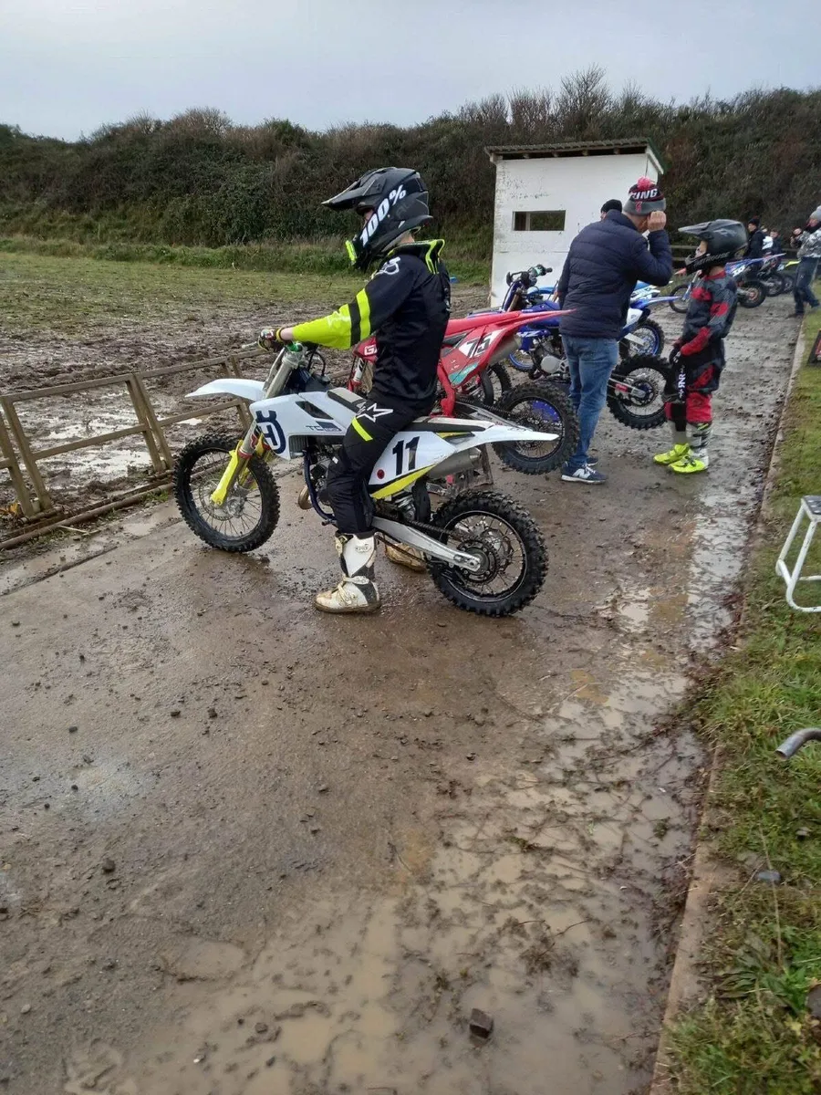Motocross bike - Image 1
