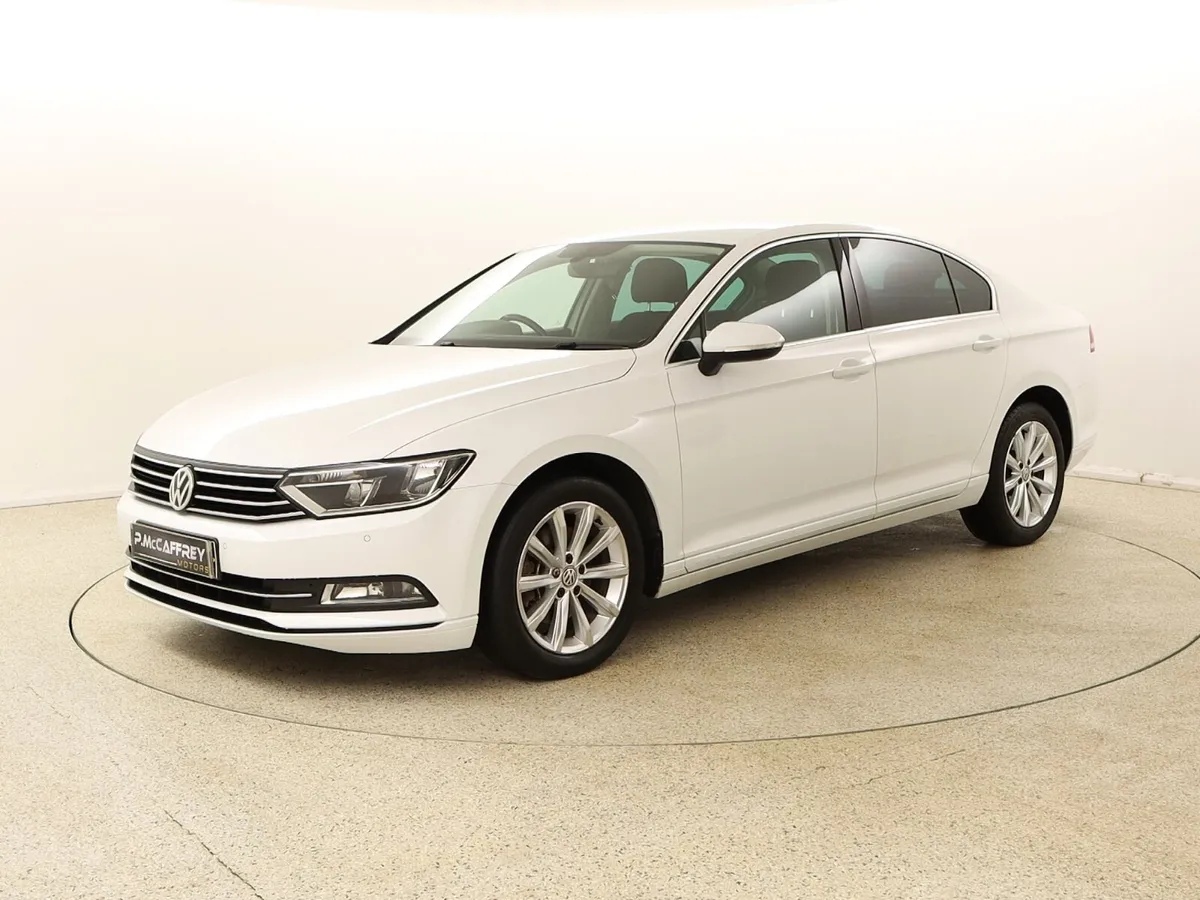 2017 VOLKSWAGEN PASSAT 2.0 TDI 150 BHP SE BUSINES - Image 3