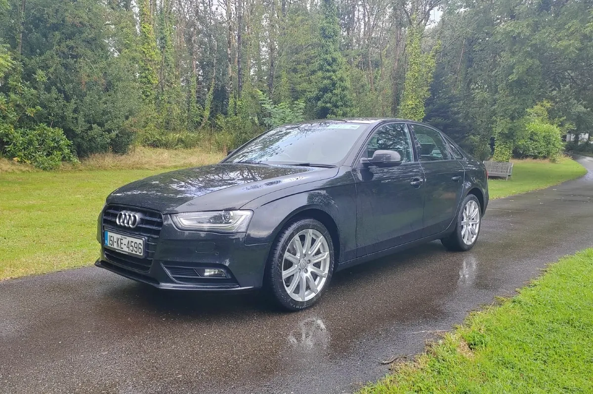 Audi A4 SE 2.0 TDI 177BHP Technik - Image 3