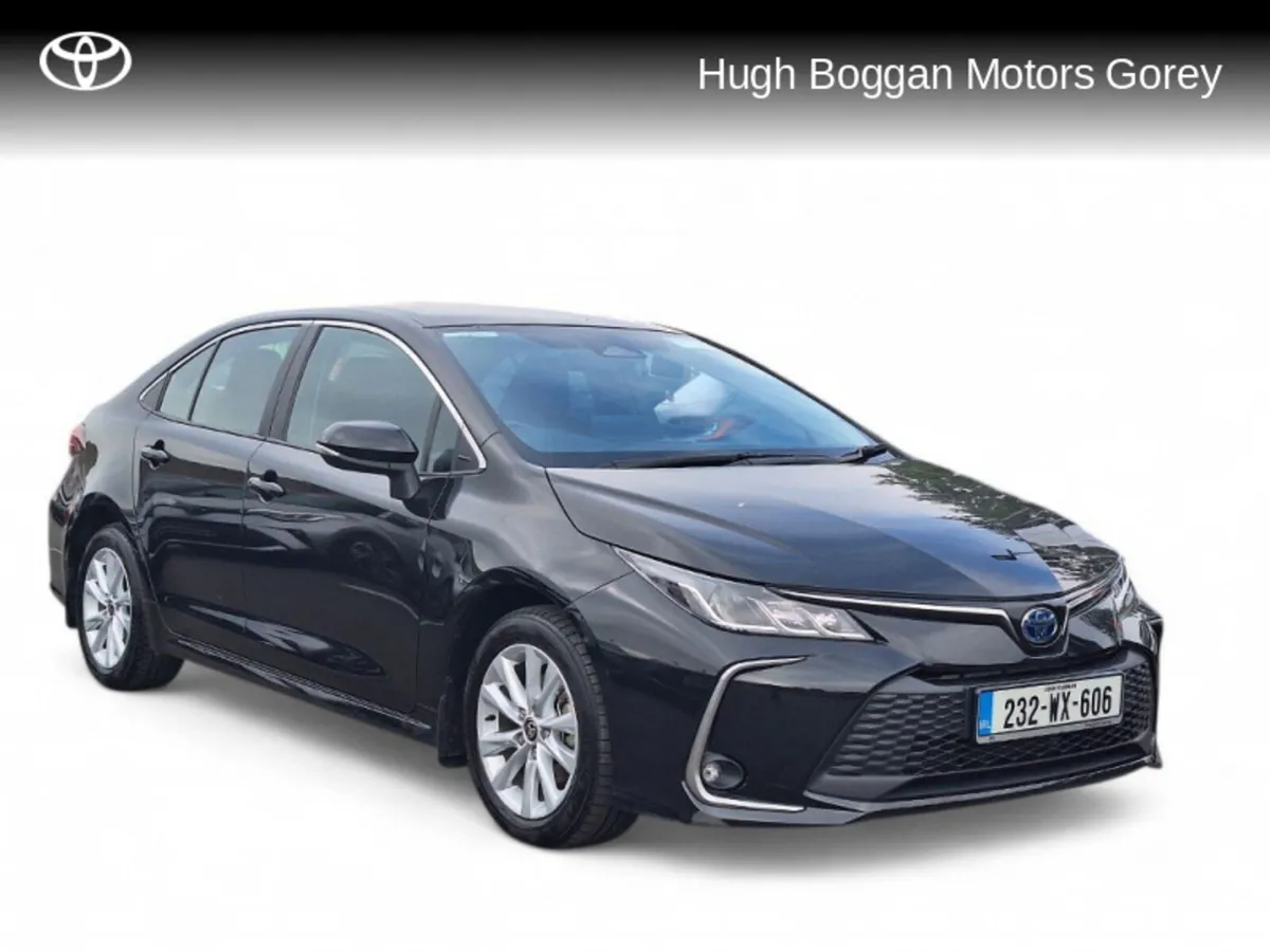 Toyota Corolla LUNA SALOON 4DR AUTO - Image 1