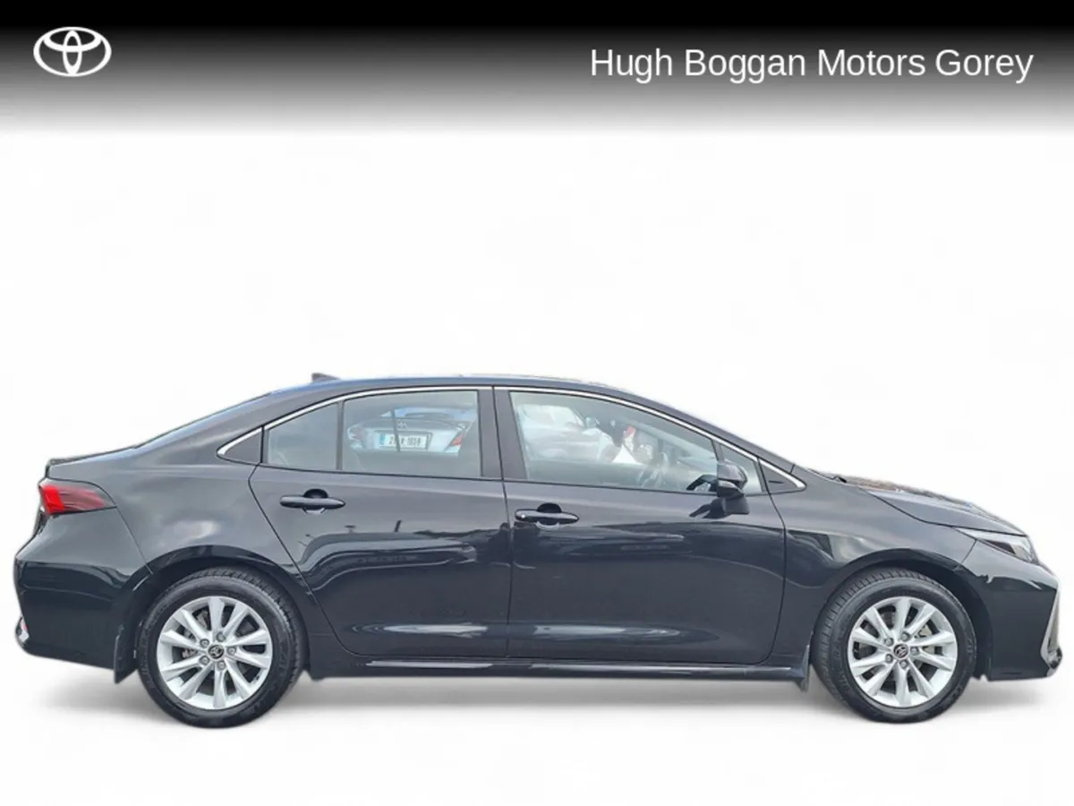 Toyota Corolla LUNA SALOON 4DR AUTO - Image 3