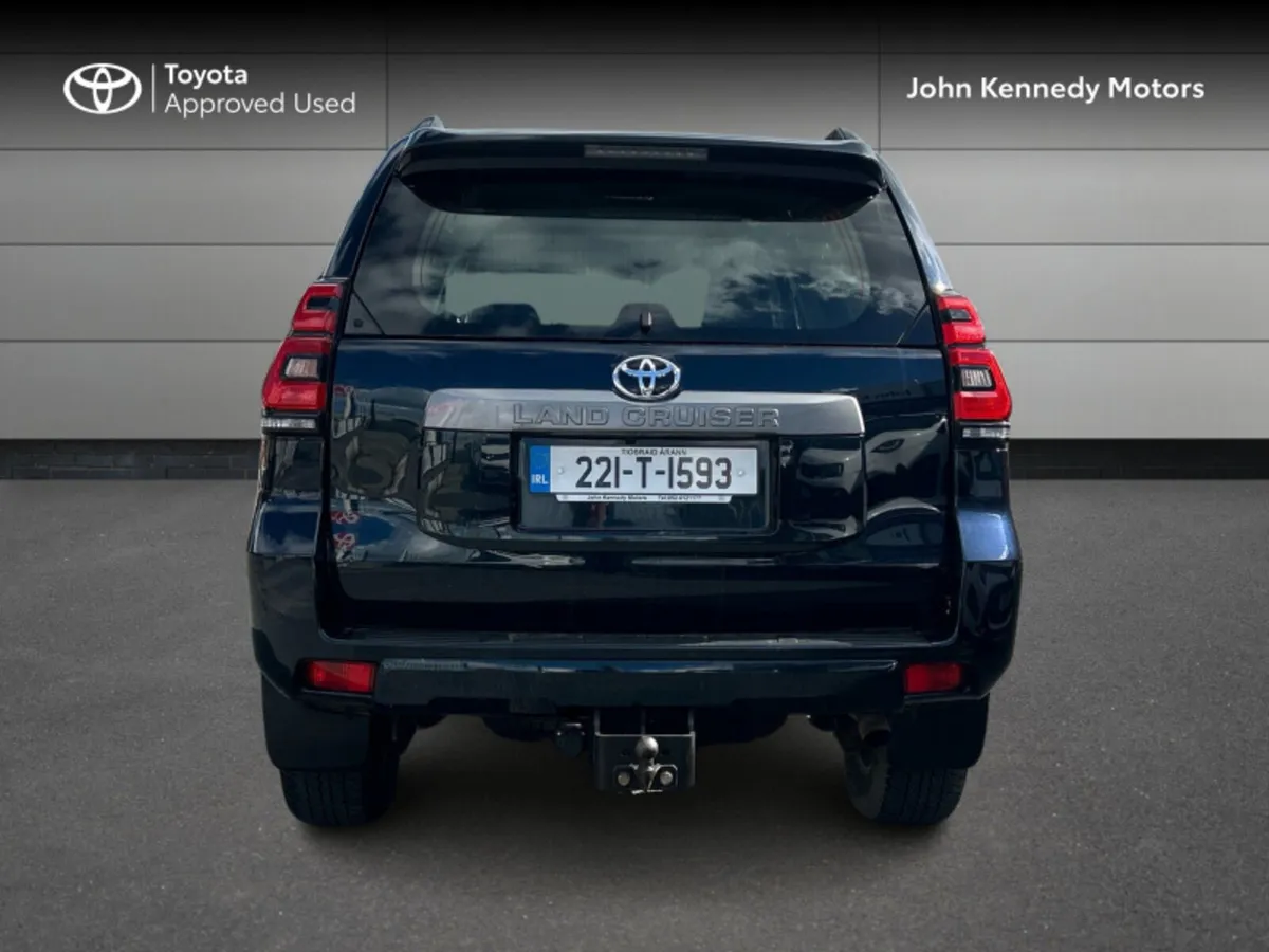 Toyota Land Cruiser LWB COMMERCIAL 4DR - Image 4