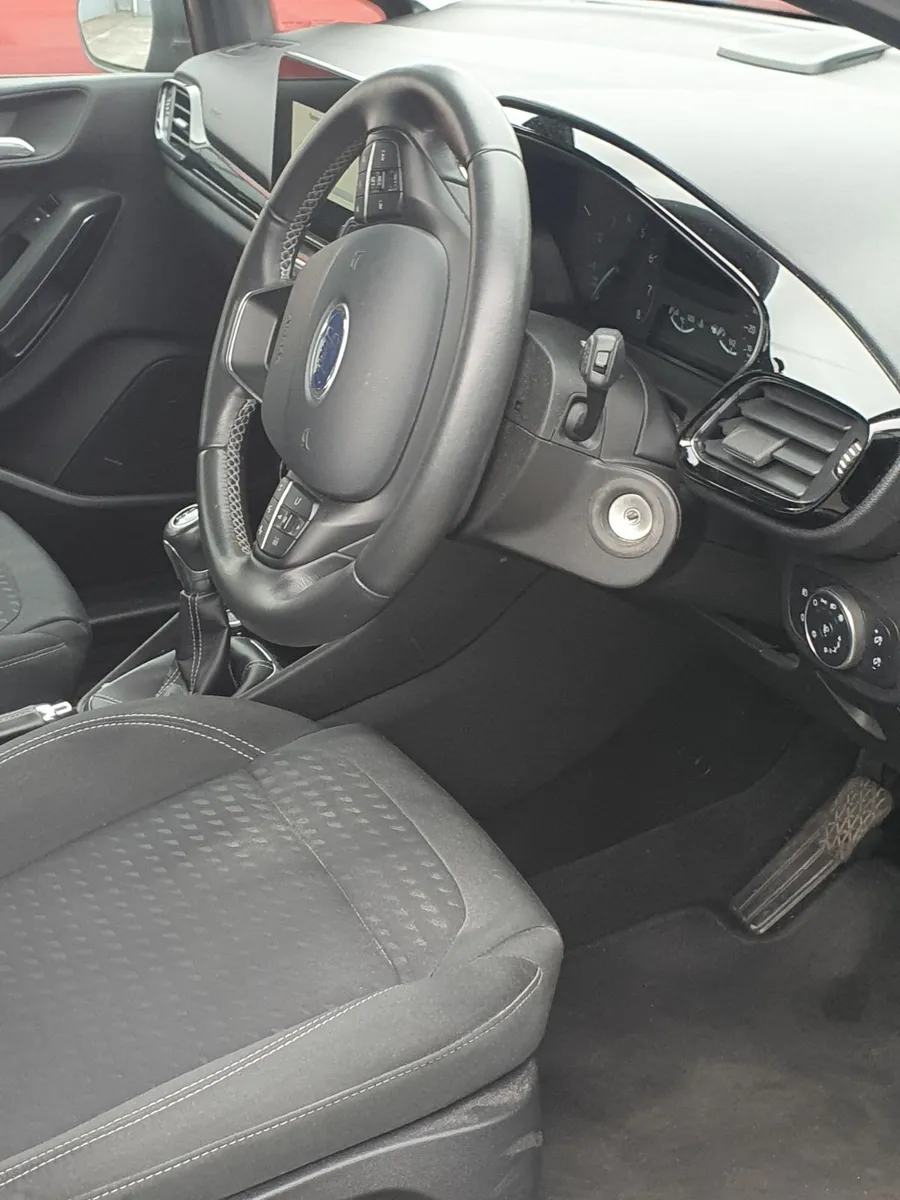 Ford Fiesta 2018 - Image 3