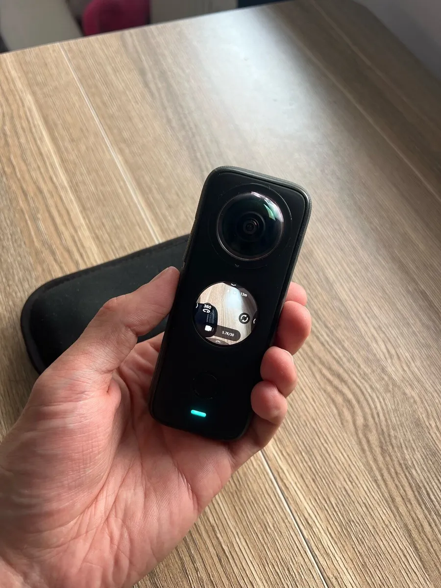 Insta 360 X2 camera - Image 3