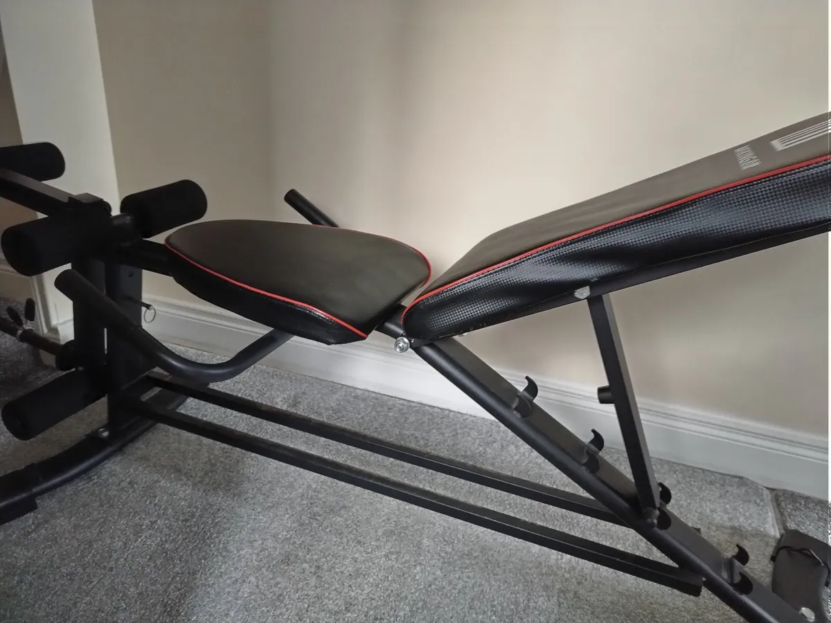 Weights Bench with Leg Extension €120 - Image 3