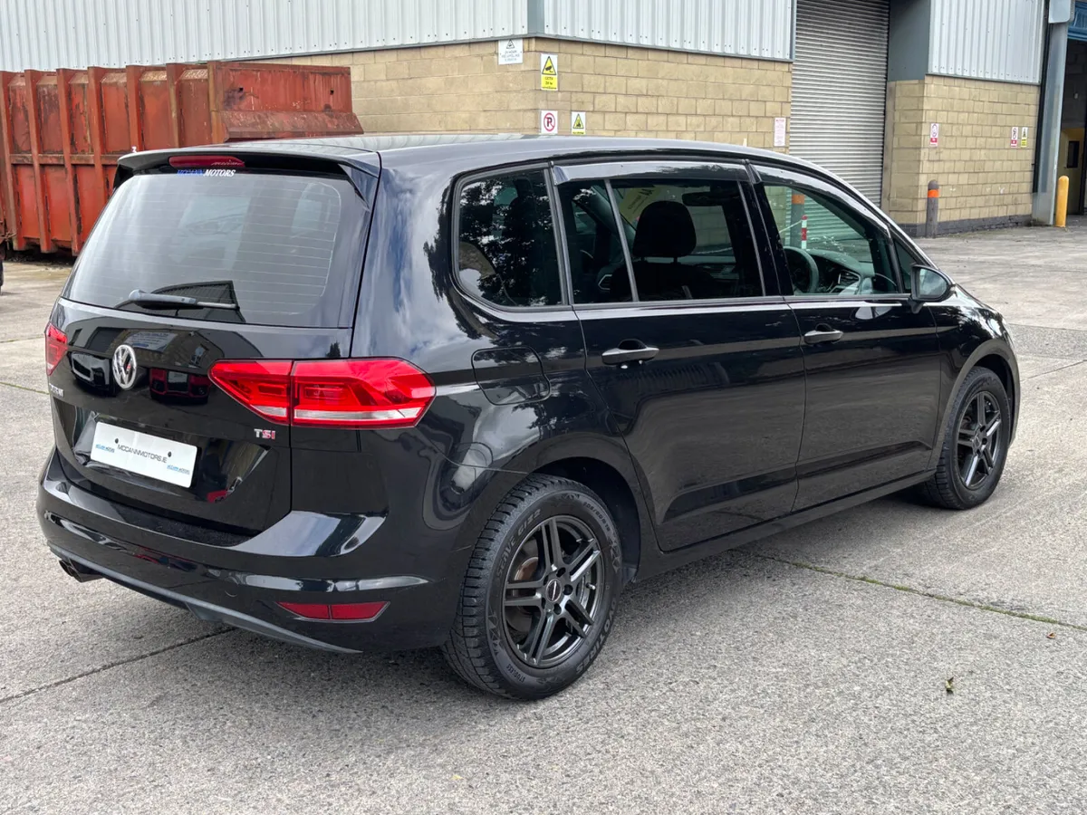 2016 VOLKSWAGEN TOURAN 1.4TSI AUTO 7 SEATER - Image 4
