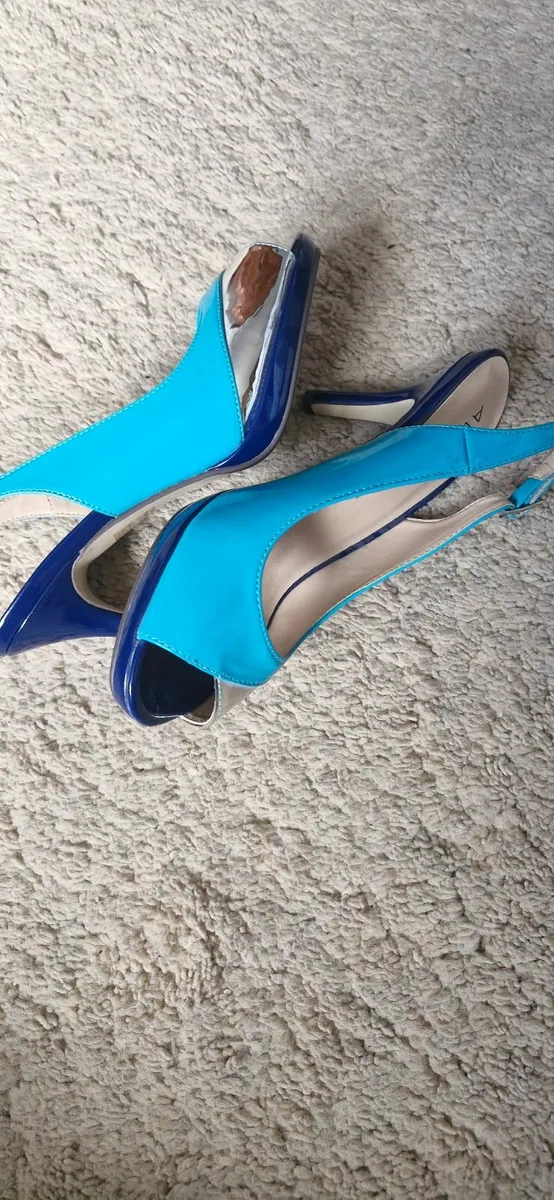 Shoes - Image 3