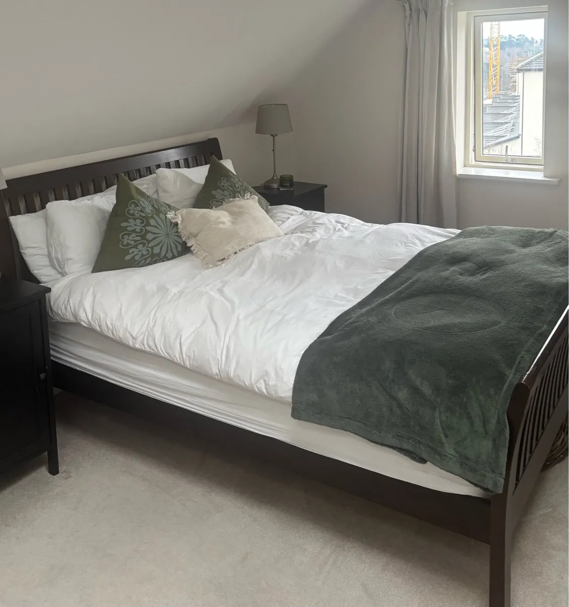 Walnut king size bed frame - Image 1