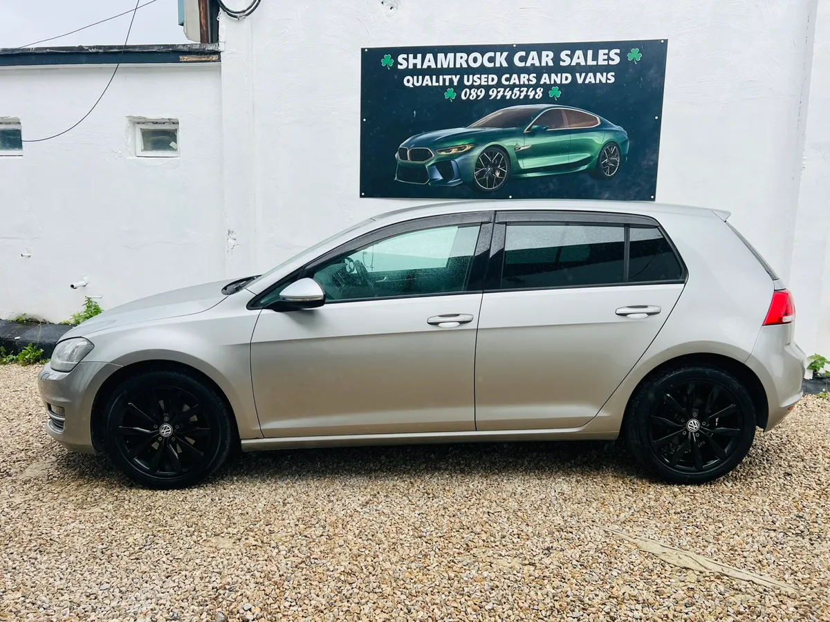 2014 Volkswagen Golf 1.4 Automatic Highline - Image 2