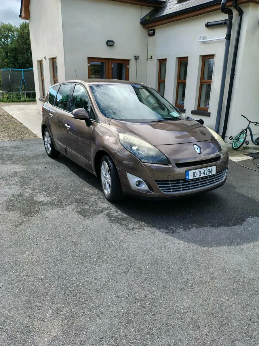 2010 Renault Grand Scenic - Image 3