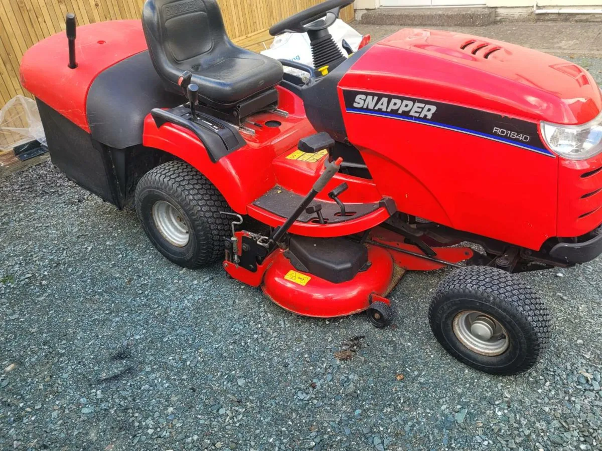 Snapper rd1840 lawnmower - Image 1
