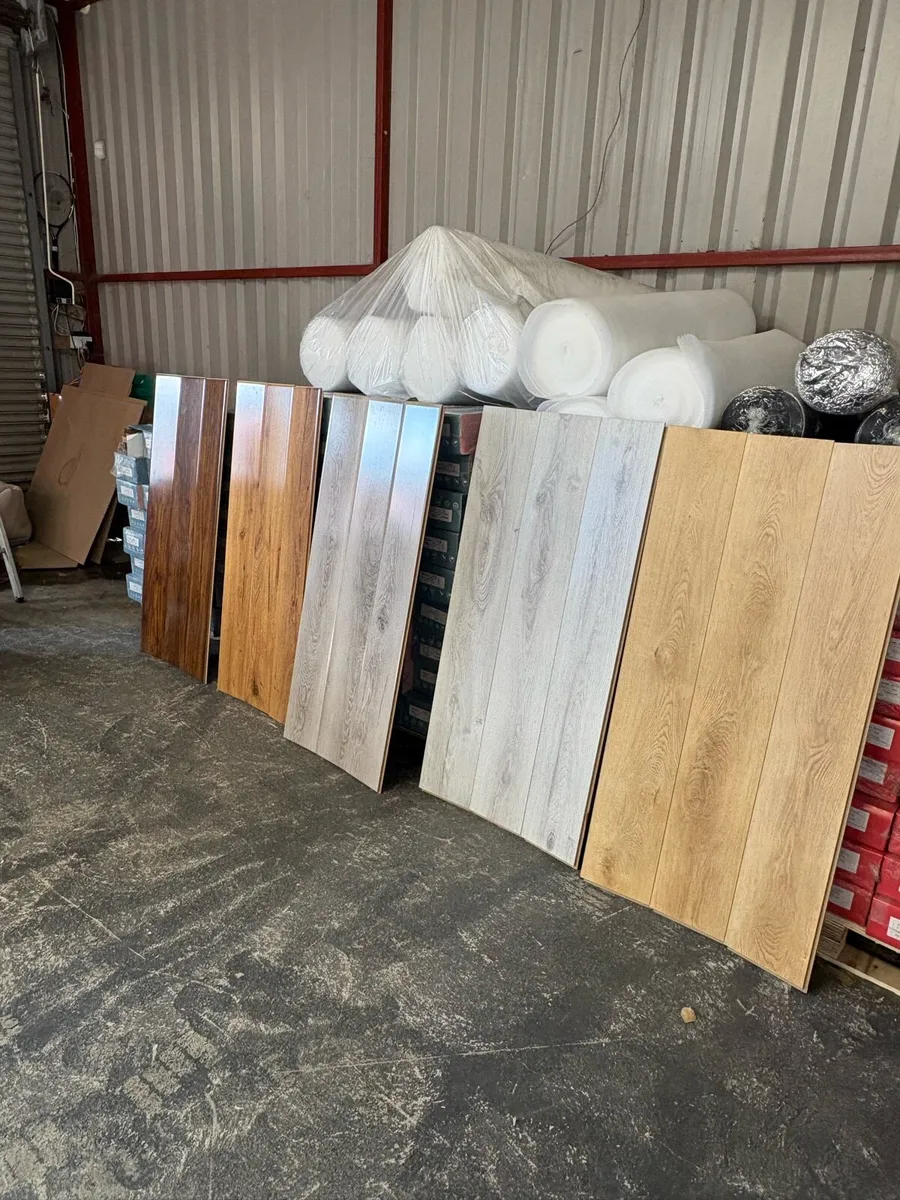 Sale sale sale flooring laminated