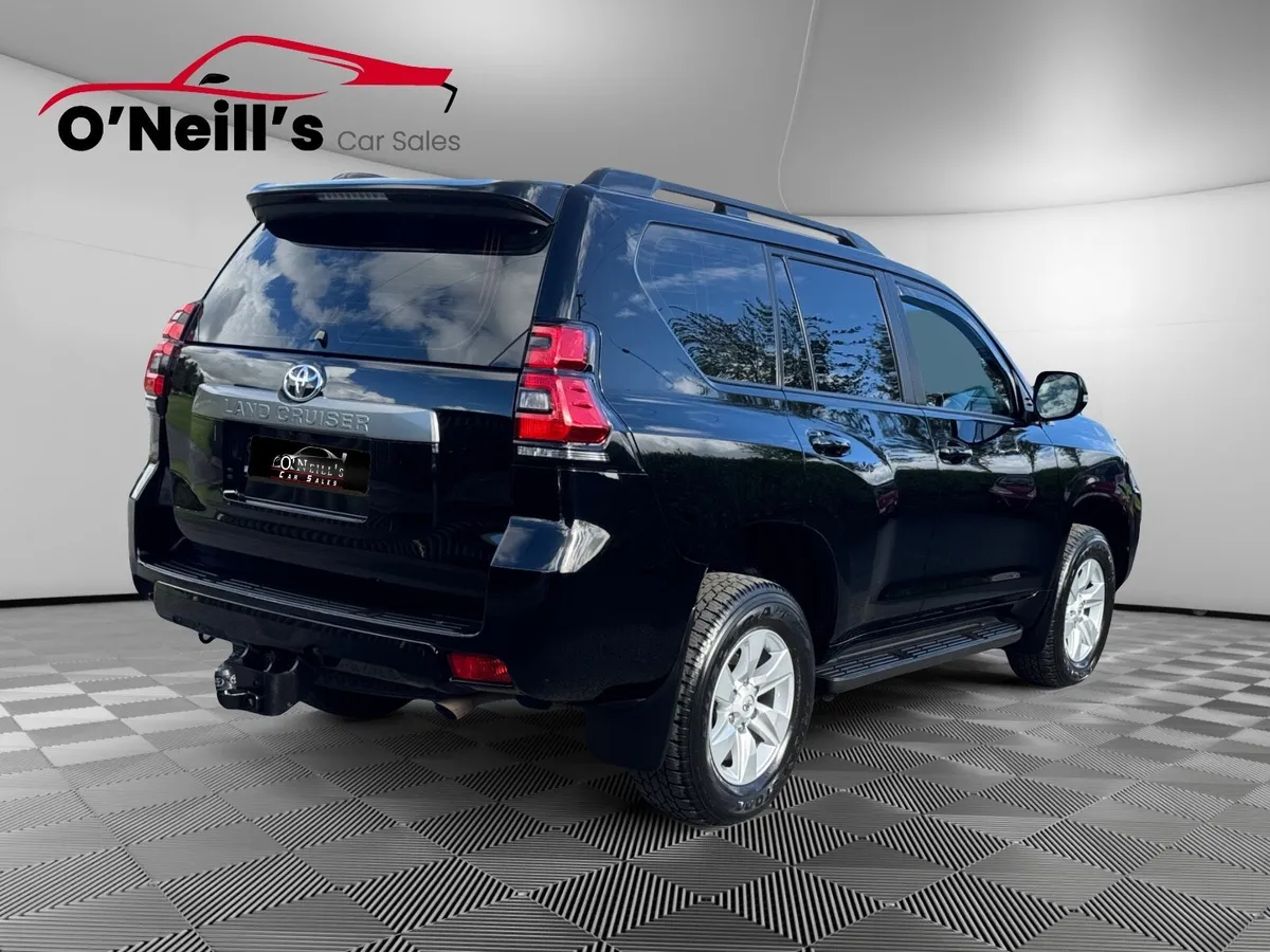 Toyota Land Cruiser 2018 *NO VAT*BUSINESS EDT AUTO - Image 3