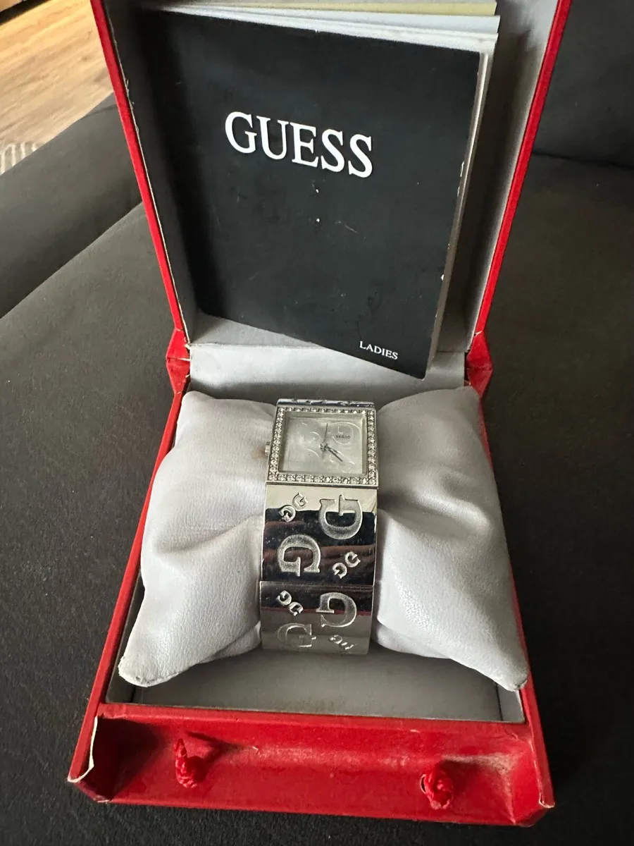 Guess watch in box - Image 1