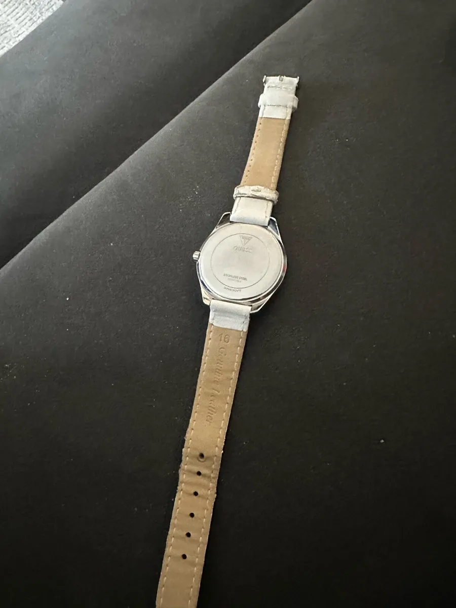 Guess watch - Image 2