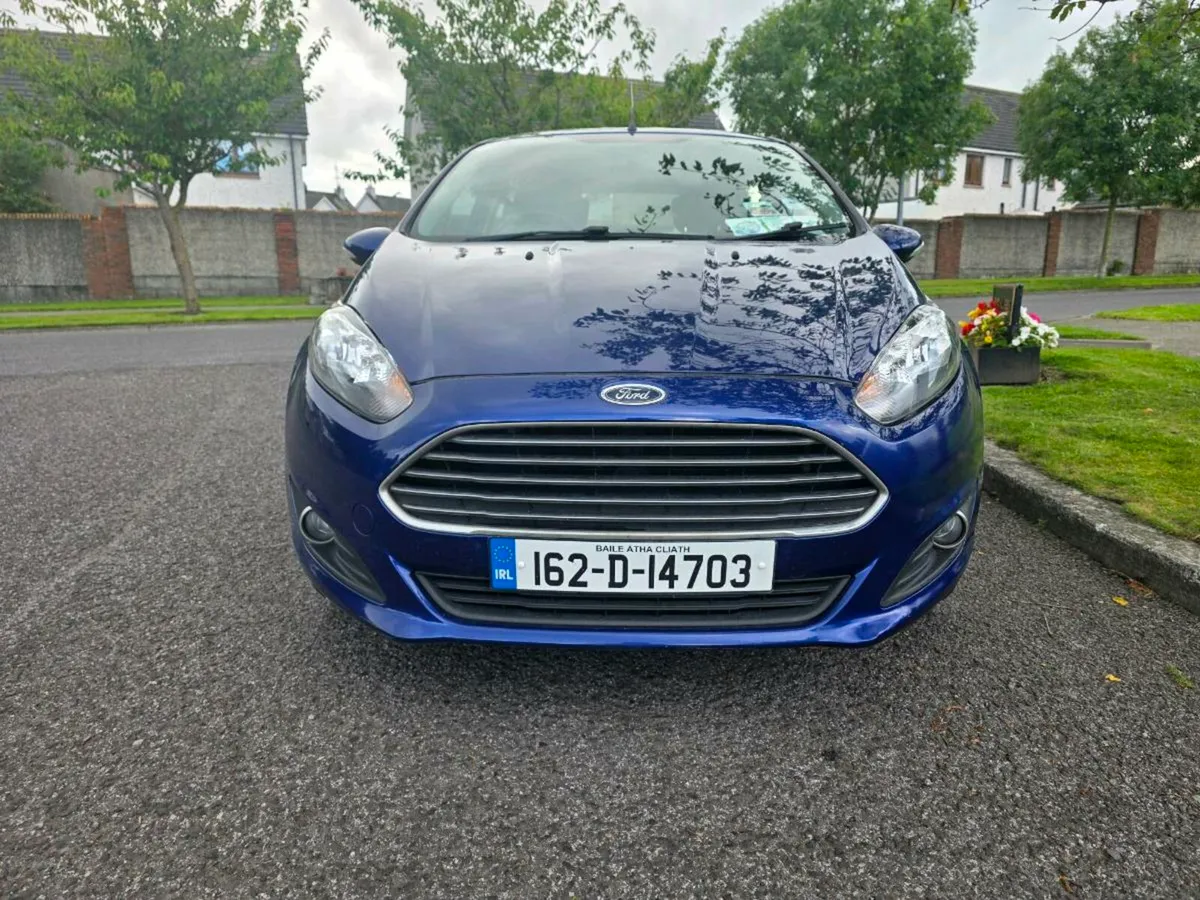 Ford fiesta 1.2 zetec ( 1year tax and NCT )!!!! - Image 3