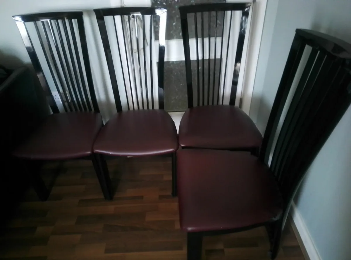 Free chairs - Image 2