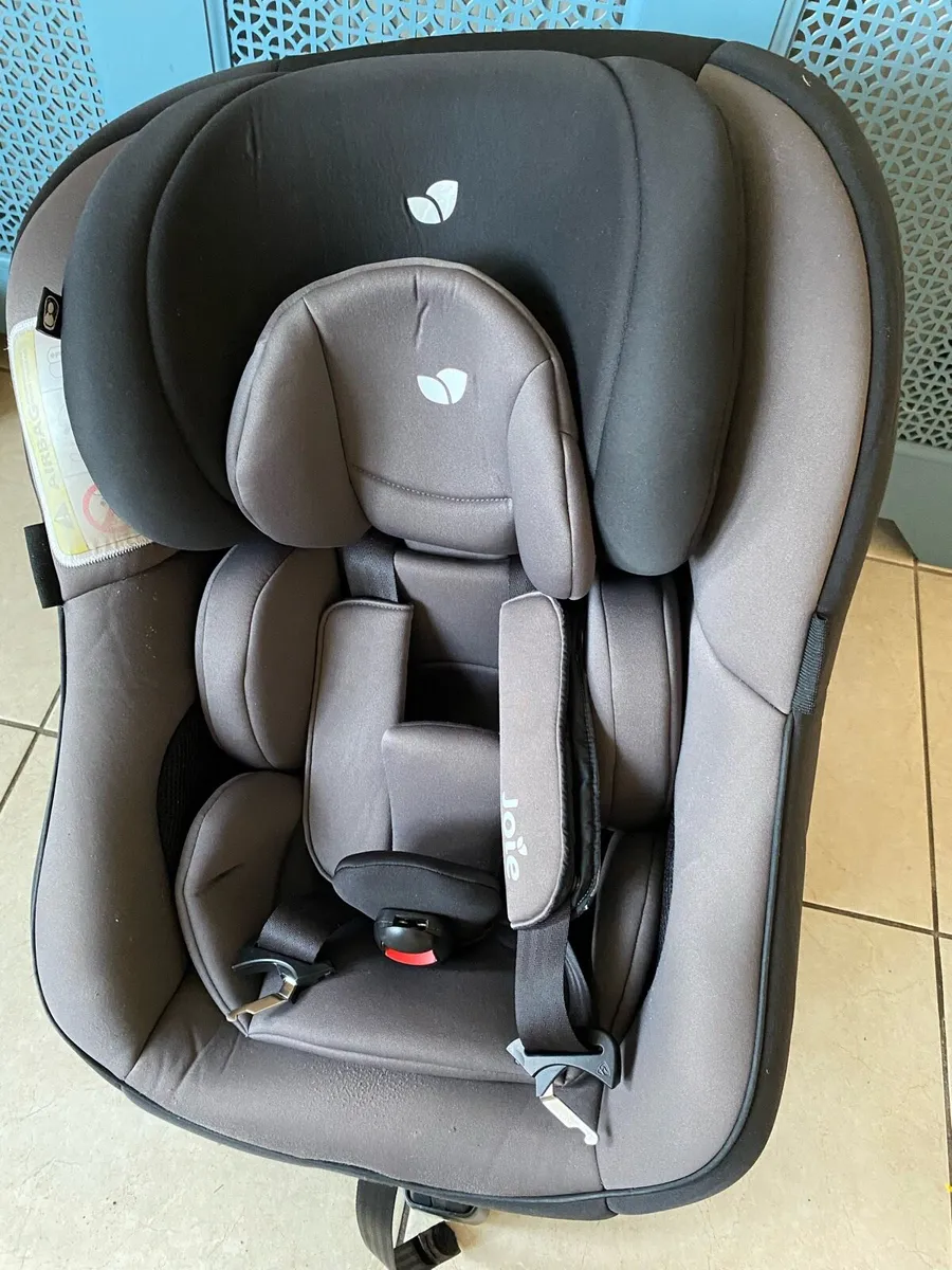 Joie 360 Spin car seat - Image 1